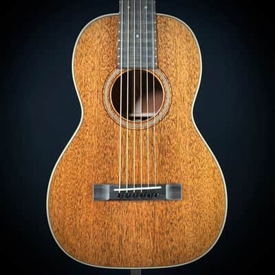Martin 18 Style, Size 5 "terz" - All Mahogany image 1