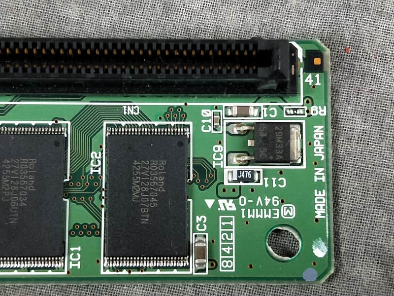 Roland　エクスパンションボード　SRX-10 Roland SRX-10 Big Brass Ensemble Expansion Card In Excellent