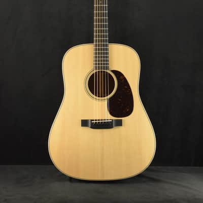 Martin Custom Shop 10CMDBLKWALNUT Dreadnought 14-Fret Black Walnut image 2