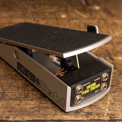 Ernie Ball P0-6168 250K Mono Passive Volume Pedal with Switch 2010s - Silver image 4