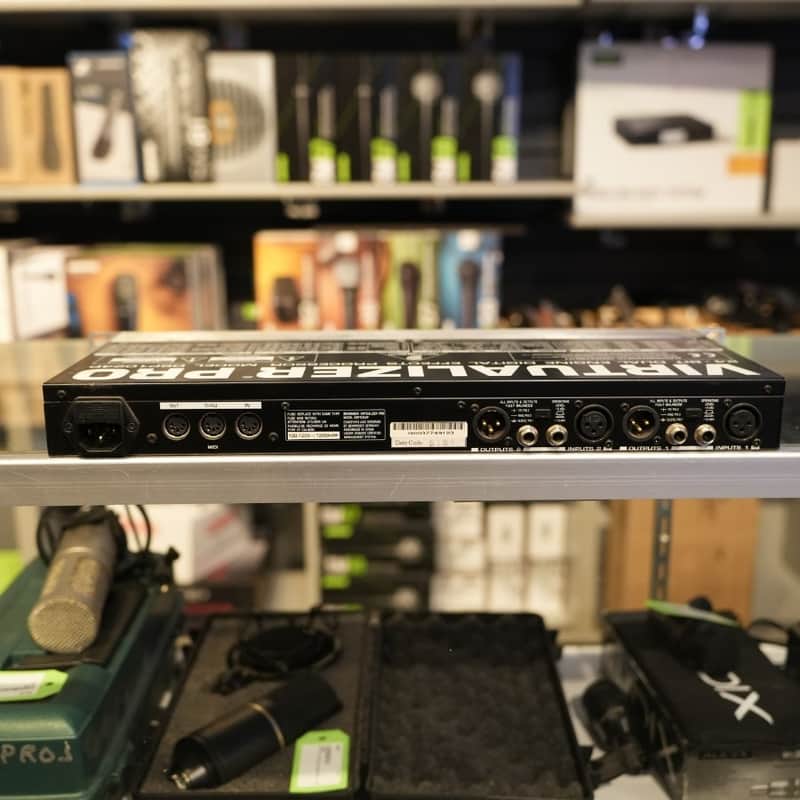 Behringer Virtualizer Pro DSP1024P Digital Effects Processor
