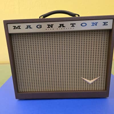 Magnatone Starlite 8w 1x10 Combo Amp w/ Reverb 2026 - Brown image 4