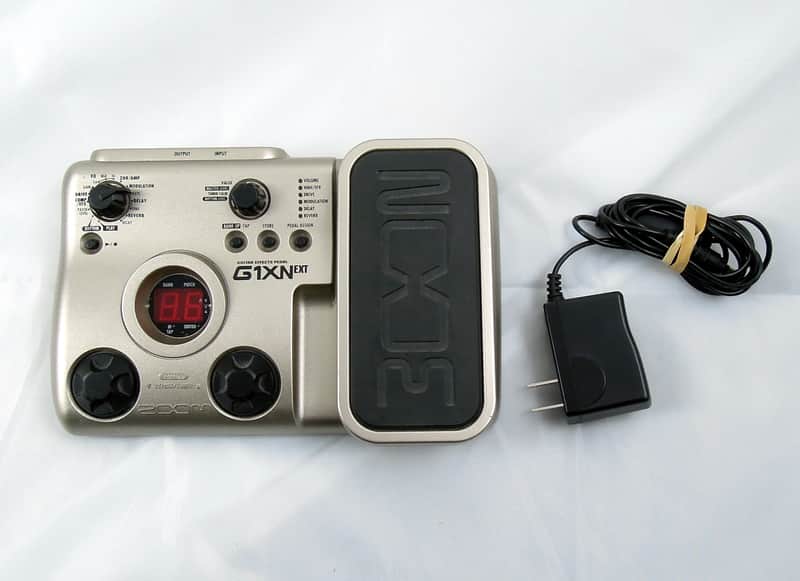 Zoom G1XNext Guitar Multi-Effects w/Tube Modeling, Expression
