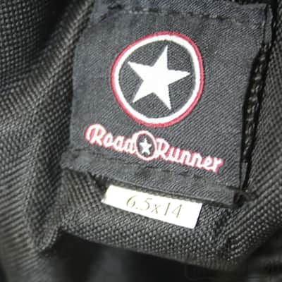 Road Runner 6.5" x 14" Soft Shell Padded Snare Drum Case Touring Bag Black image 3