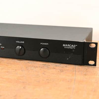 Shure L4 Diversity Wireless Receiver - 177.000 MHz (NO POWER SUPPLY) CG01L4C image 2