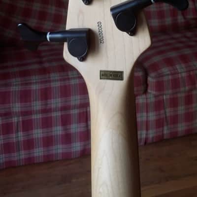 Peavey Grind BXP bass guitar image 4