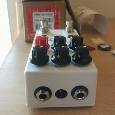 JHS Spring Tank Reverb 2024 - Present - White image 18