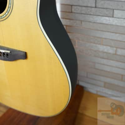 Ovation CS24-4-G Celebrity Standard - Natural image 8