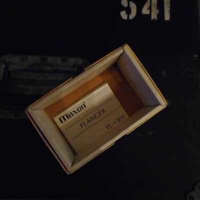 Maxon FL-301 Flanger 1980s - Yellow image 5