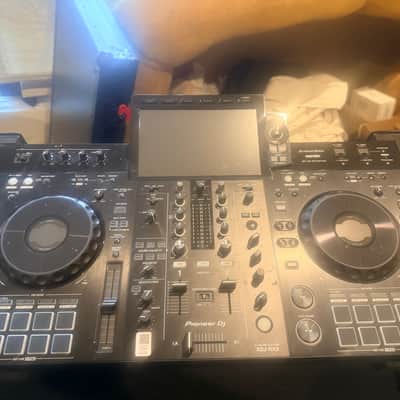 Pioneer XDJ-RX3 + Gator Flight Case image 2