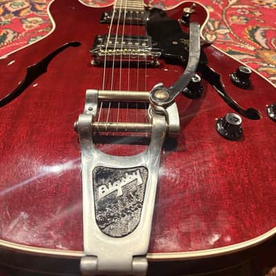 Guild Starfire 1974 - Cherry Red image 4