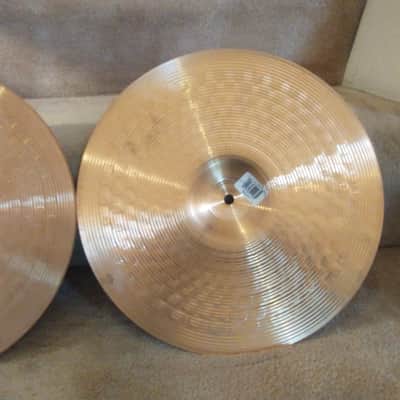 Zildjian I series 14 in hi hat cymbals mint condition image 8