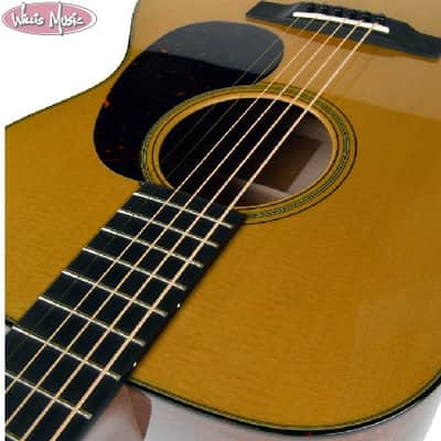 Martin Standard Series 000-18  - Natural image 2
