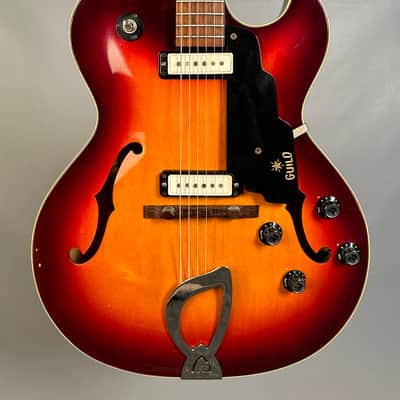 Guild T-100-D Slim jim 1965 - Sunburst image 1