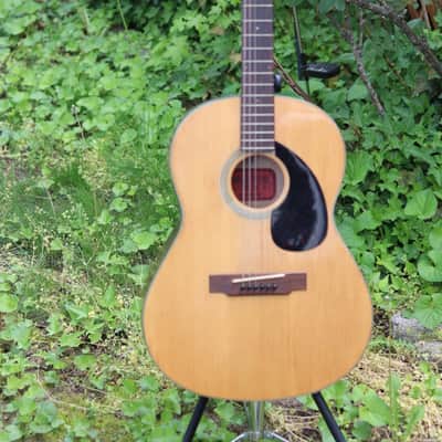Yamaha FG-75 Folk Guitar 1970s | Reverb Canada