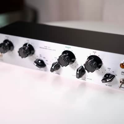 Klark Teknik EQP-KT Classic Tube Equalizer 2017 - 2019 - Silver image 2