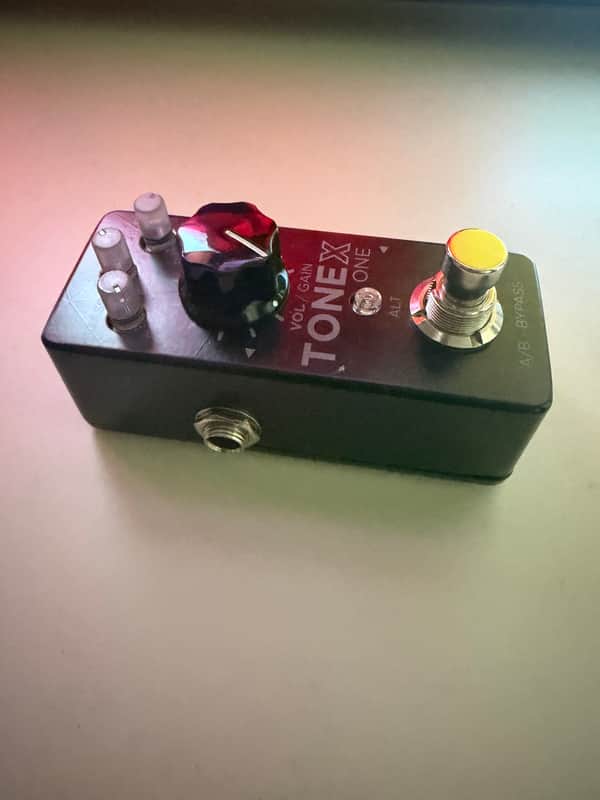 IK Multimedia ToneX One