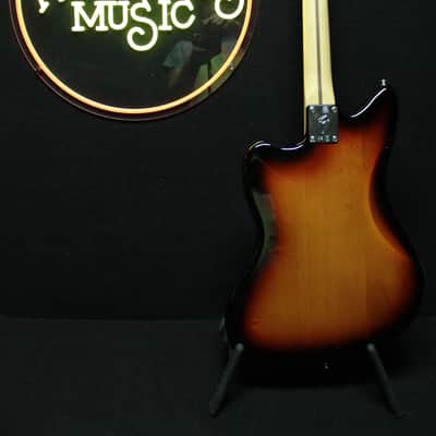 FENDER JAZZMASTER HH MIM 2022 - 3 TONE SUNBURST image 8