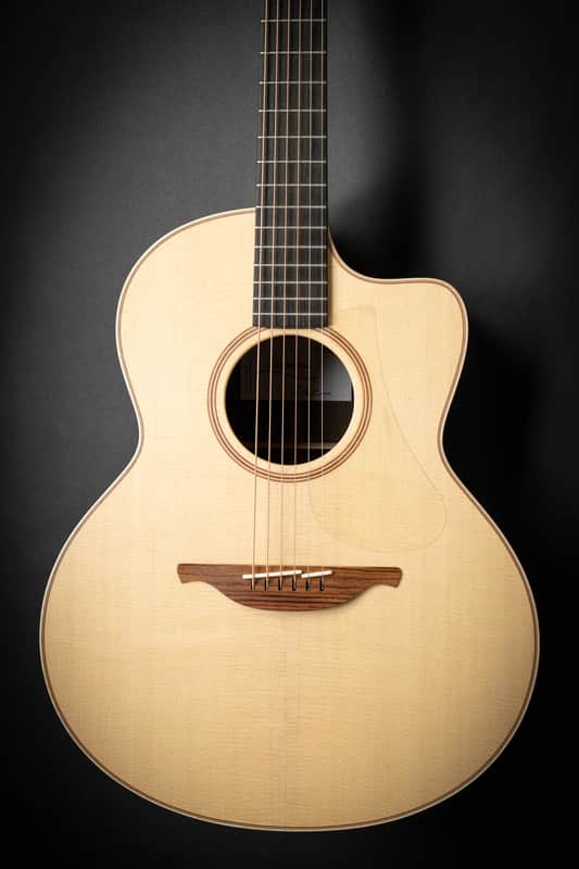 Lowden F-32C (27865) image 1