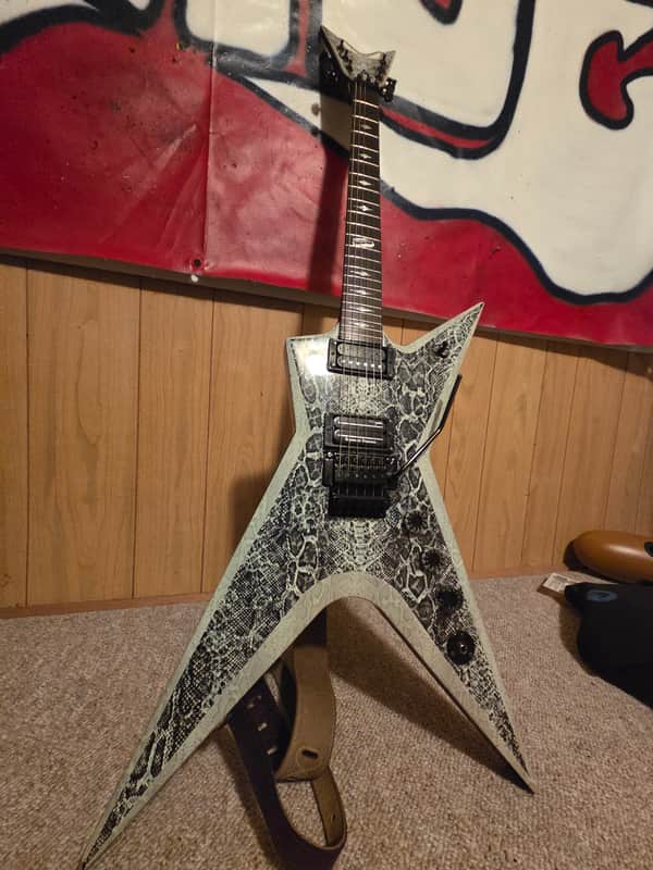 Dean Stealth 2008 - Snakeskin image 1