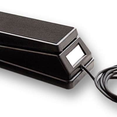 VP25 Studiologic image 1