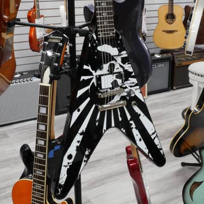 Epiphone Rob Flynn Signature Flying V Baritone w/ Hard Case image 2