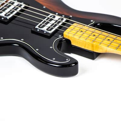 Peavey T-40 Owned by Matt Freeman Of Rancid image 14