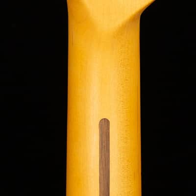 Fender American Professional Classic Stratocaster Maple Fingerboard 3-Color Sunburst (908) image 6
