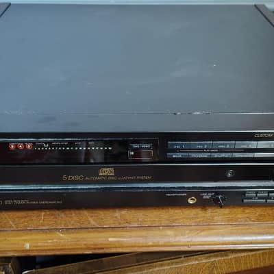 Sony flagship ES CDP-C8ESD 5-cd player in excellent condition, serviced - 2000's image 2