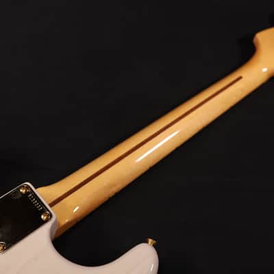 MINT Fender Custom Shop 2019 Vintage Custom 1957 Stratocaster NOS Maple Fingerboard Aged White Blonde 368 image 6