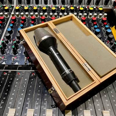 RFT Gefell UM705 condenser microphone Black East German u87 microtech original vintage Neumann m7 image 1