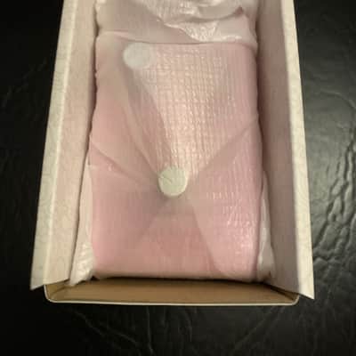 Fender Hello Kitty Fuzz 2024 - Present - Pink image 2