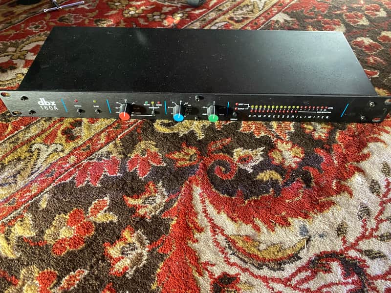 dbx 160A Compressor Limiter | Reverb