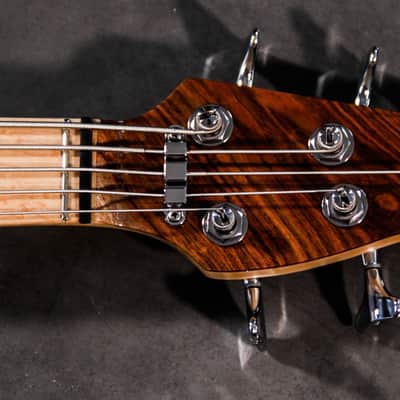 Maruszczyk Elwood L 2021 Carribean rosewood image 8