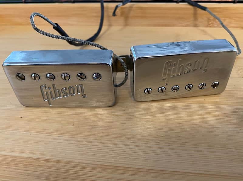 Gibson Vintage 1971 Chrome Embossed Logo Patent Number Sticker Pickup Set Les Paul ES 3351972 1973 1970's image 1
