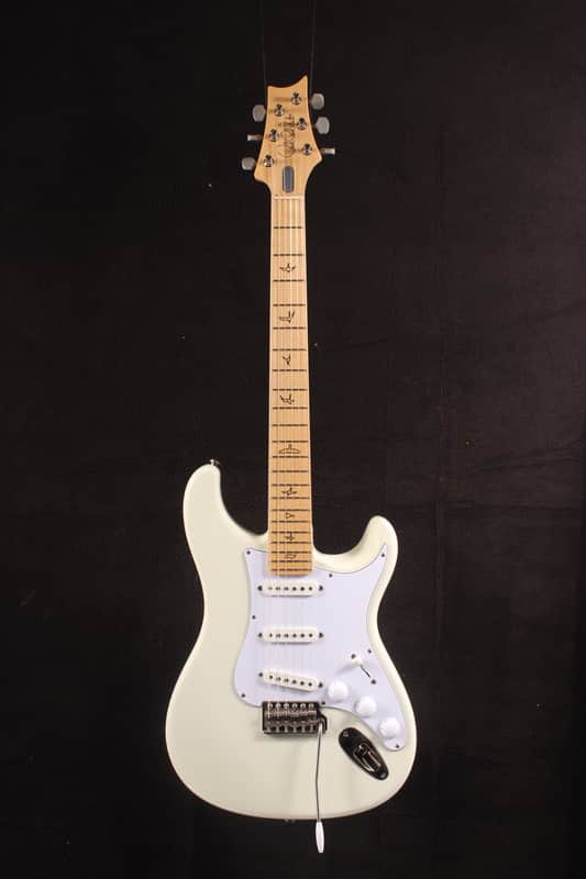 PRS Silver Sky 2021 - Frost image 1