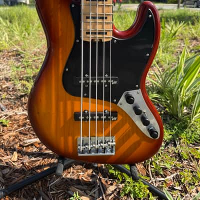 Fender Elite Jazz Bass V image 4
