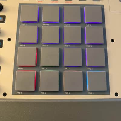 Akai MPC X Special Edition 2023 - Present - Grey image 8