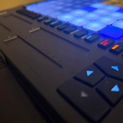 Akai APC64 MIDI Controller 2023 - Present - Black image 7