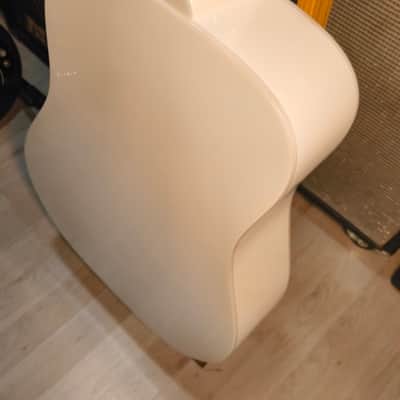 Epiphone Dove Pro Limited Edition - White image 13
