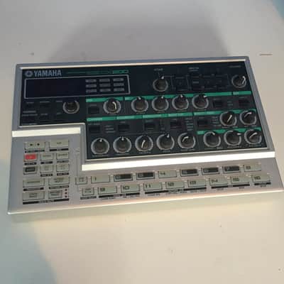 Yamaha DX200 image 2