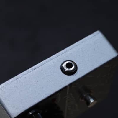 Tech 21 NYC SansAmp US Metal Character Series Distortion Preamp Effect Pedal image 9