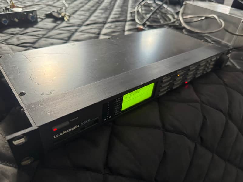 TC Electronic M2000 Multi-Effect Unit and Reverb image 1