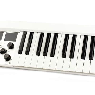 Mellotron Micro Digital Synthesizer * Open Box / Demo Deal * image 4