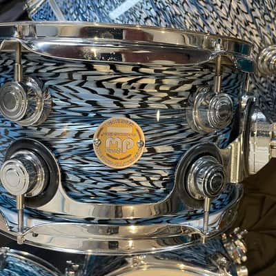 DW Collector's Series Drum Set Blue Onyx image 9