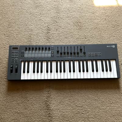 Novation FLkey 49 MIDI Keyboard Controller 2023 - 2026 - Black image 2