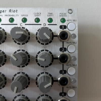 Tiptop Audio Trigger Riot Sequencer - Silver image 3
