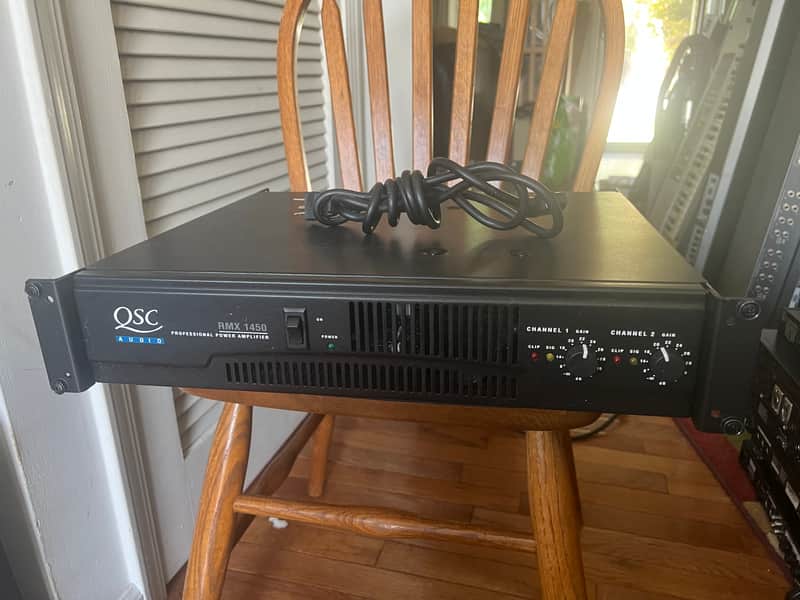 QSC RMX1450 1400-Watt Power Amplifier with IEC power cable, rack mount bolts/washers. Ex-Church image 1