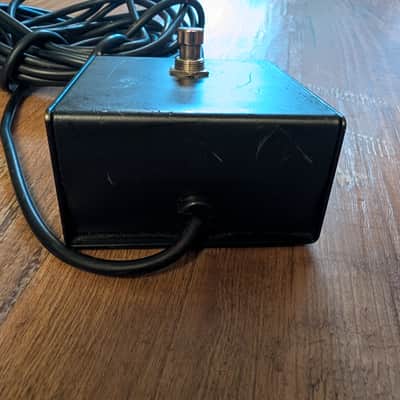 Unbranded Marshall Style Single Button Amplifier Footswitch Black No Issues image 7