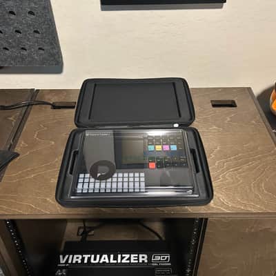 Polyend Tracker+ Standalone Audio Workstation 2024 - Present Black image 3